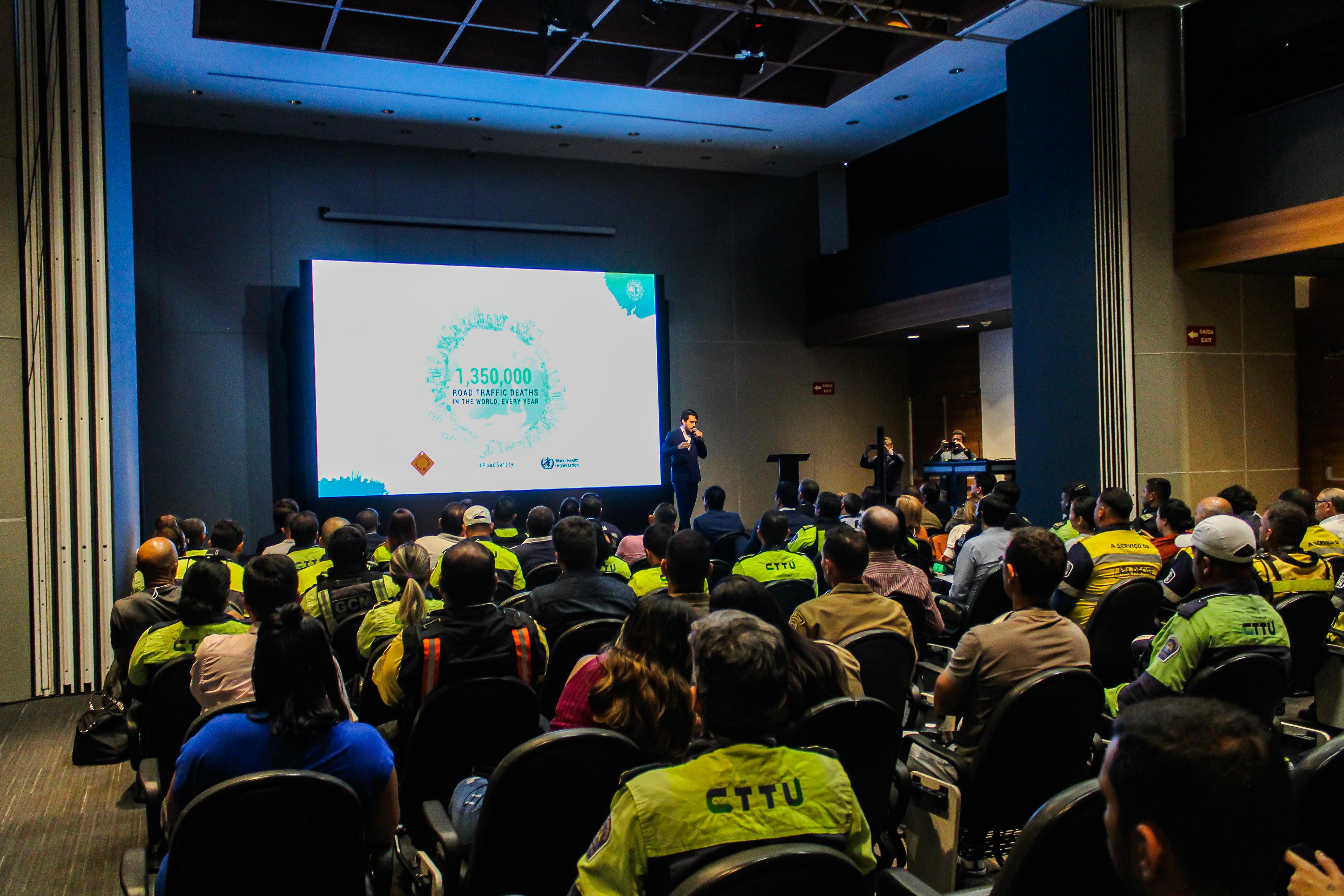 No Recife, fórum internacional debate ações de fiscalização e segurança viária