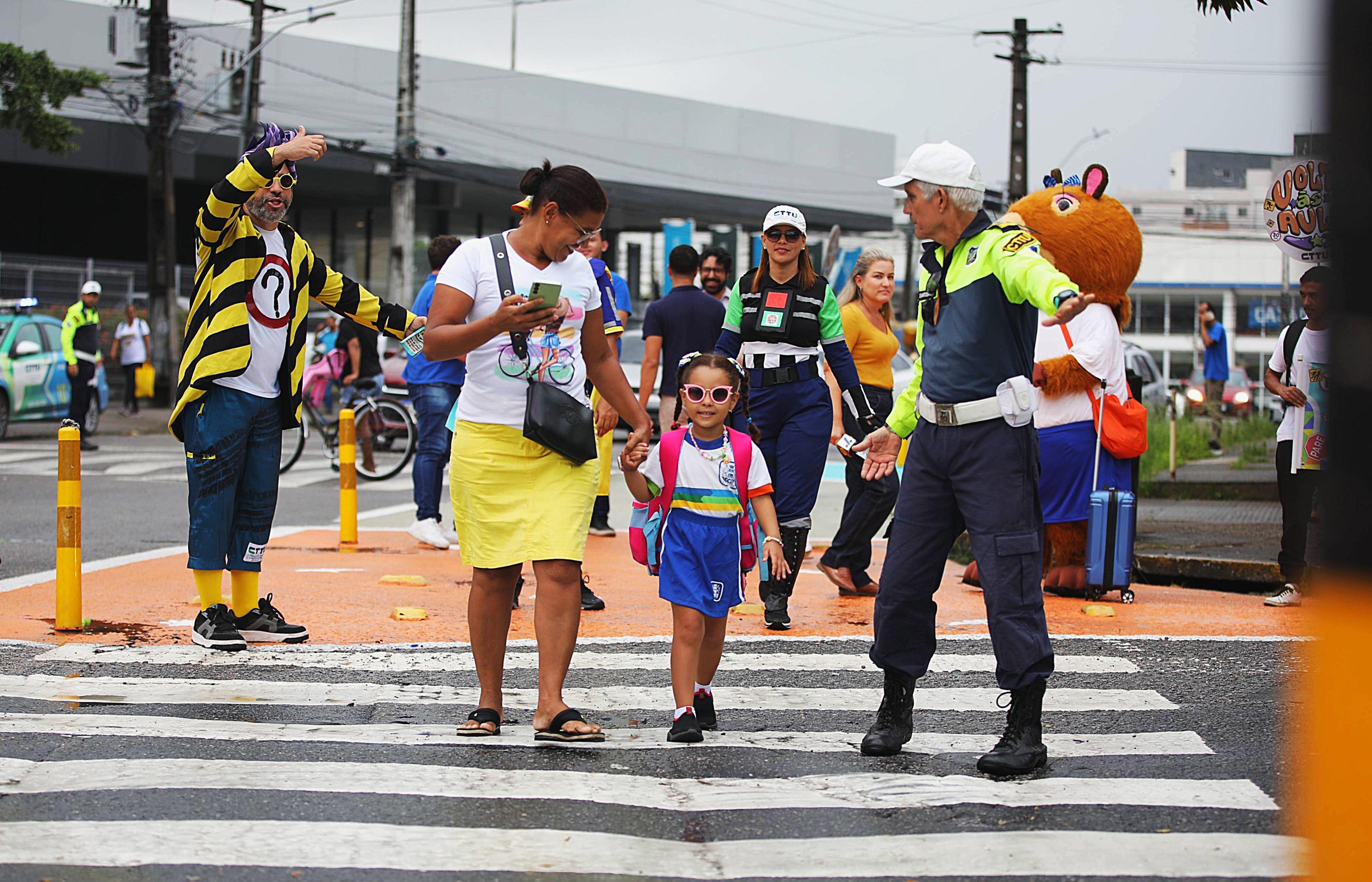 Caminho da Escola: Prefeitura do Recife entrega novo projeto de segurança viária para crianças no bairro da Iputinga