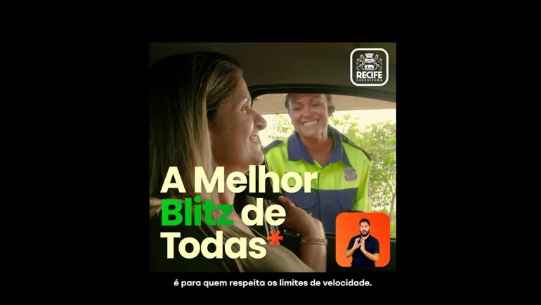 “A melhor blitz de todas” chega ao Recife para parabenizar condutores que respeitam as leis de trânsito